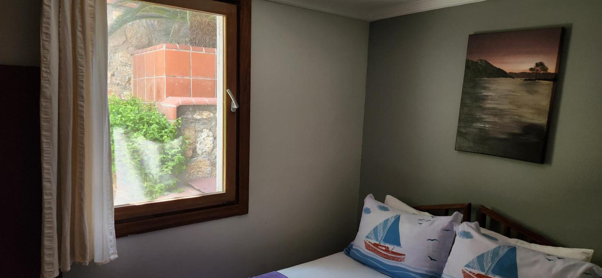 Stone House Aparthotel 3*