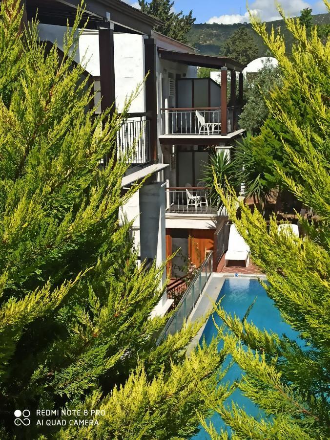 Apart Otel Stone House 3*